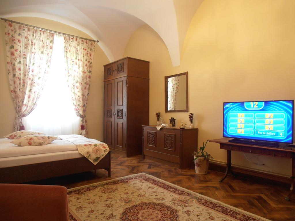 Gothic House Apartment ซีบิว ภายนอก รูปภาพ