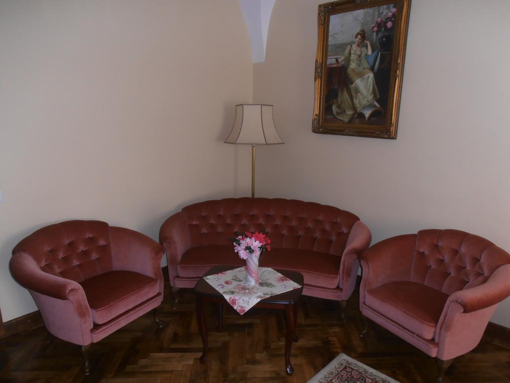 Gothic House Apartment ซีบิว ภายนอก รูปภาพ